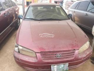1999 Toyota Camry Red