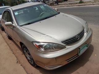 2003 Toyota Camry Gold