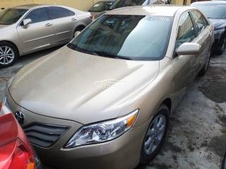 2011 Toyota Camry Gold