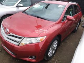 2013 Toyota Venza Red