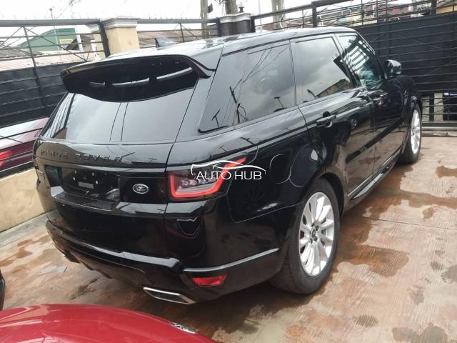 2020 Range Rover Black