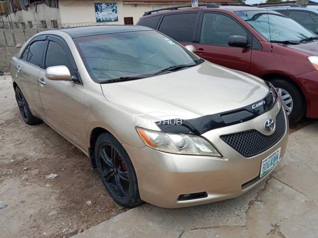 2007 Toyota Camry Gold