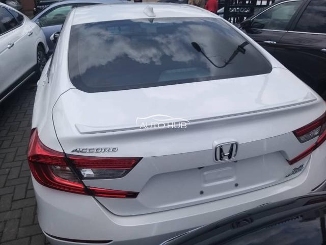 2019 Honda Accord White