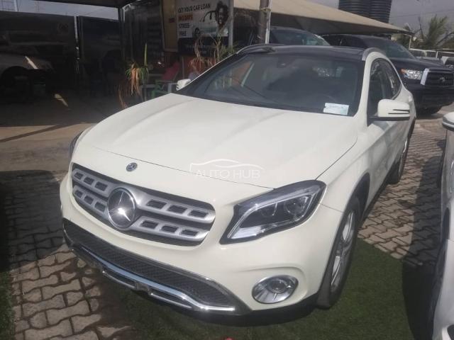 2018 Mercedes Benz GLA250 White