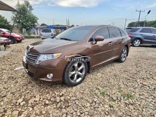 SUPER CLEAN 2010 KEYLESS TOYOTA VENZA FOR SALE