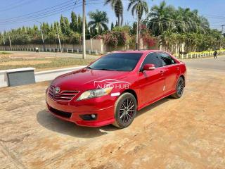 SUPER CLEAN 2010 KEYLESS TOYOTA CAMRY SE