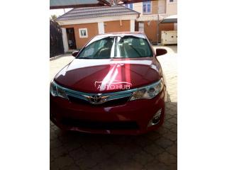 2014 Toyota Camry Red
