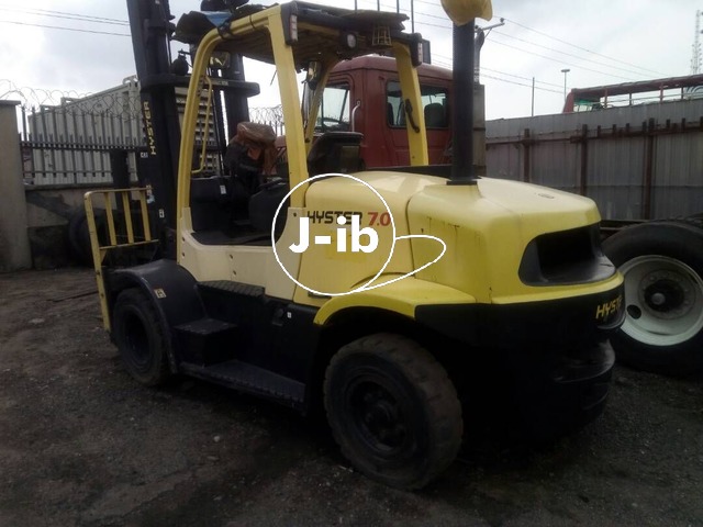 HYSTER  FORKLIFT 7Ton