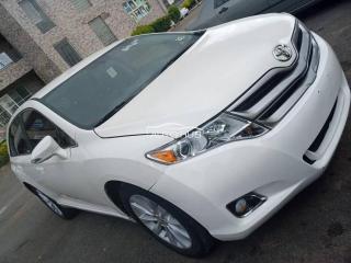 2013 Toyota Venza White