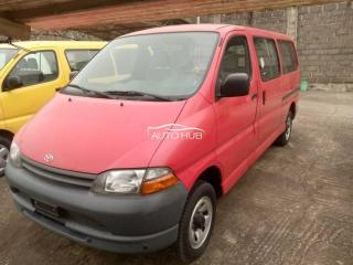 2001 Toyota Hiace Red