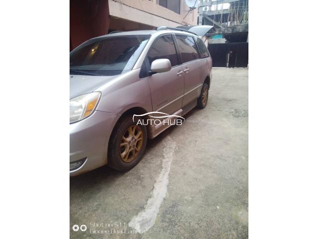 Foreign used 2005 sienna xle