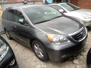 2010 Honda Odyssey Grey