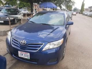 2010 Toyota Camry LE Blue