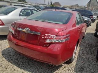 2010 Toyota Camry XLE Red